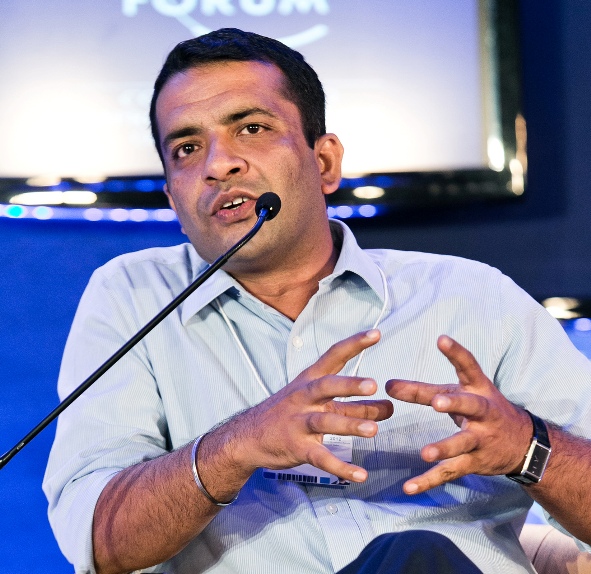Meet Anshu Gupta Who is Creating Many Stories of Change on Ground